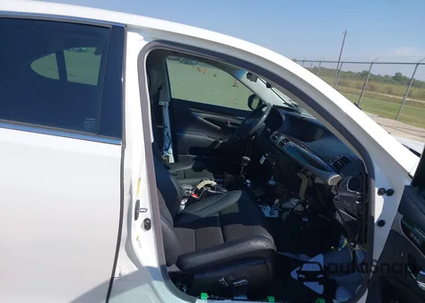 2015 Lexus Ls 460 z USA, uszkodzony, nr VIN JTHBL5EF2F5134433